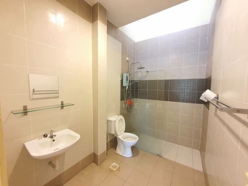 2-storey Terraced House for Rent in Ipoh (Perak) - YY Cheah - Bathroom - PropertyGuru.com.my