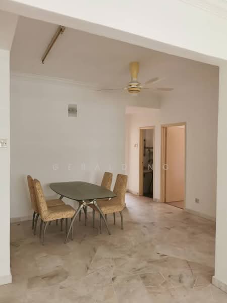 Apartment for Sale at Sentosa Court - Gerald Ng - Dining Room - PropertyGuru.com.my