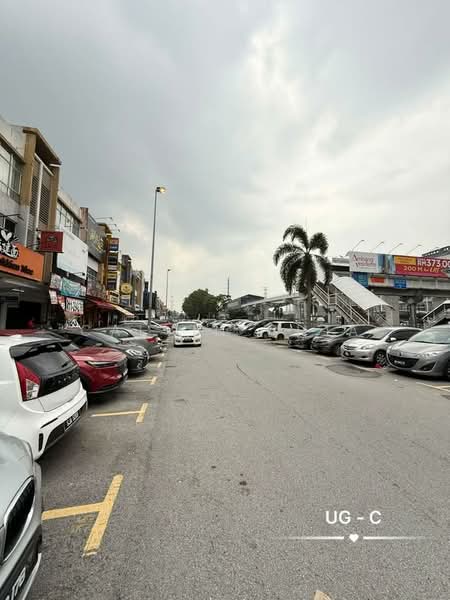 Shop for Rent in Klang (Selangor) - Calvin Chia - Exterior - PropertyGuru.com.my