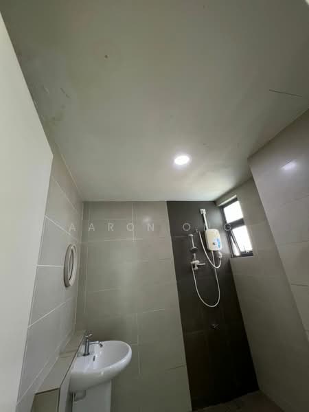 Ascenda Residence @ Skyarena untuk Untuk Disewa - RM 1,800 /bulan, Mac 2026 - Bathroom - PropertyGuru.com.my