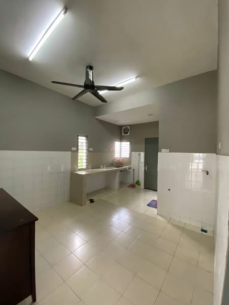 2-storey Terraced House for Rent in Taman Puncak Saujana (Kajang) - Kevin Chen - Kitchen - PropertyGuru.com.my