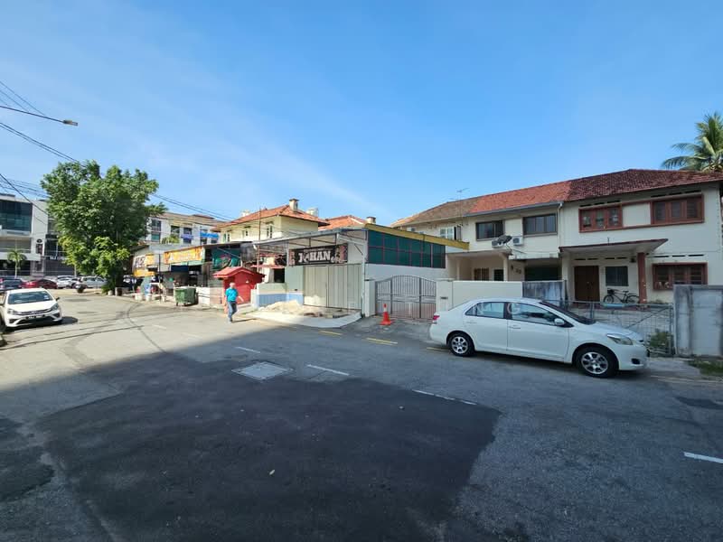 2-storey Terraced House for Sale in Tanjung Tokong (Penang) - Eugene Tung - Exterior - PropertyGuru.com.my