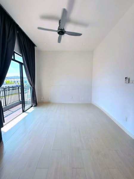 Semi-Detached House for Sale in Dengkil (Selangor) - Azizirrahim . - Balcony - PropertyGuru.com.my