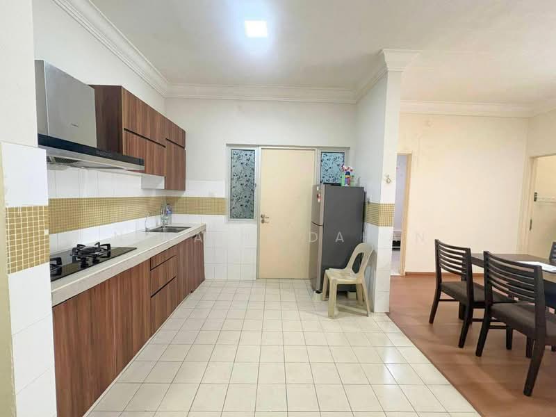 Service Residence for Sale at Metropolitan Square - Noraini Dahan - Kitchen - PropertyGuru.com.my