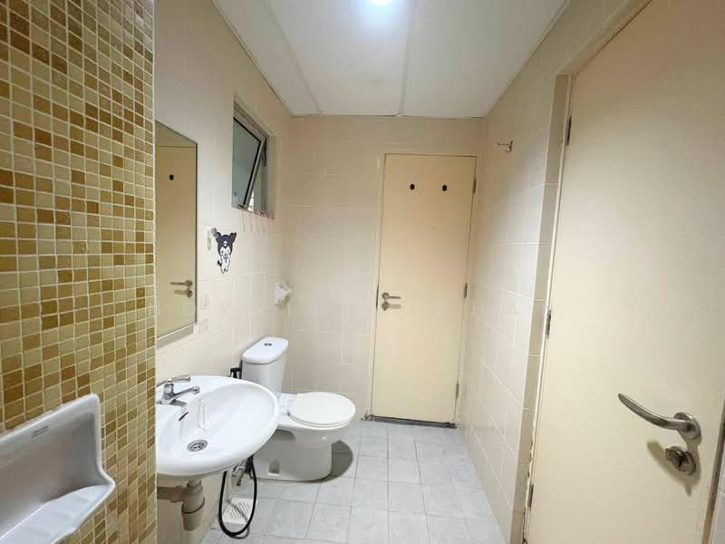 Service Residence for Sale at Metropolitan Square - Noraini Dahan - Bathroom - PropertyGuru.com.my