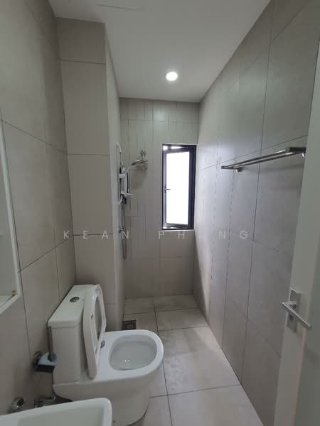 Service Residence for Rent at Kenwingston Avenue - Kean Phang - Bathroom - PropertyGuru.com.my
