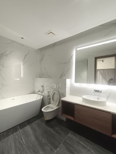 Service Residence for Sale at Core Residence @ TRX - Simone Ngo - Bathroom - PropertyGuru.com.my