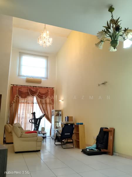 3-storey Terraced House for Sale in Sungai Besi (Kuala Lumpur) - Asyraf Azman - Living Room - PropertyGuru.com.my