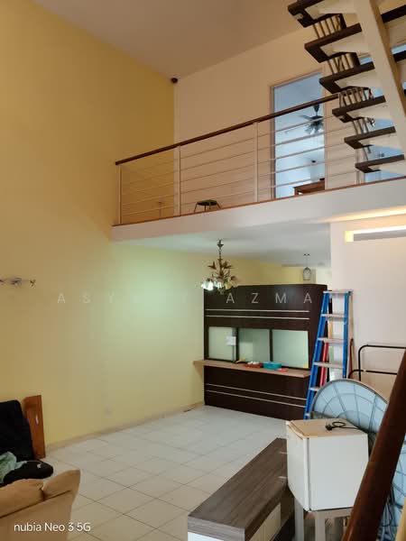 3-storey Terraced House for Sale in Sungai Besi (Kuala Lumpur) - Asyraf Azman - Living Room - PropertyGuru.com.my