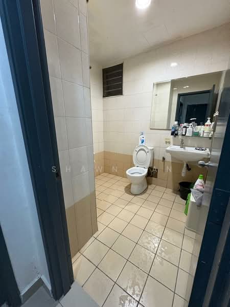 Kondominium untuk Dijual di Aman Heights Condominium - Shawn Tan - Bathroom - PropertyGuru.com.my