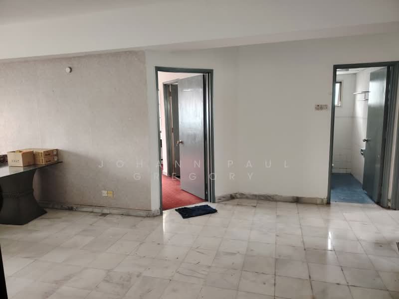 Condominium for Sale at The Vistana - Johann Paul Gregory - Living Room - PropertyGuru.com.my