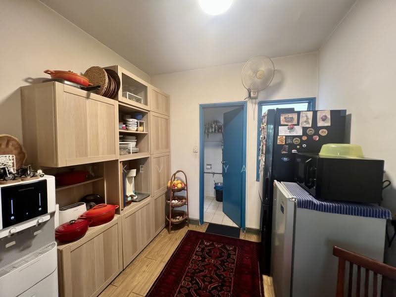 2-storey Terraced House for Sale in Taman Seputeh (Seputeh) - Kevin Yai - Kitchen - PropertyGuru.com.my