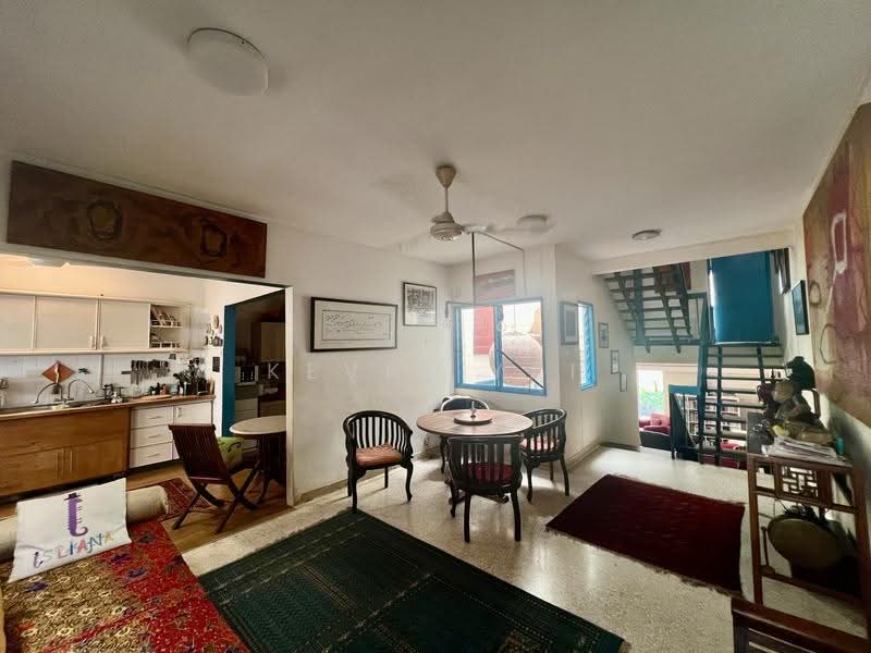 2-storey Terraced House for Sale in Taman Seputeh (Seputeh) - Kevin Yai - Living Room - PropertyGuru.com.my