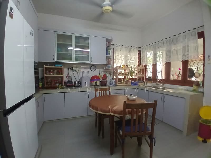 Bungalow for Sale in SS7 (Petaling Jaya) - Carmen Yap - Kitchen - PropertyGuru.com.my