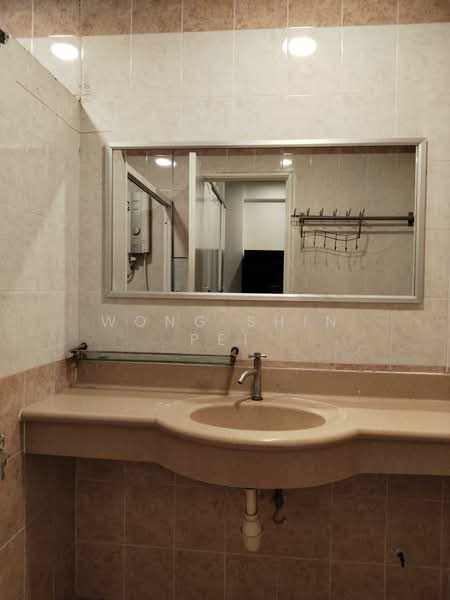 Greenview Residence untuk Untuk Disewa - RM 1,600 /bulan, Mac 2026 - Bathroom - PropertyGuru.com.my