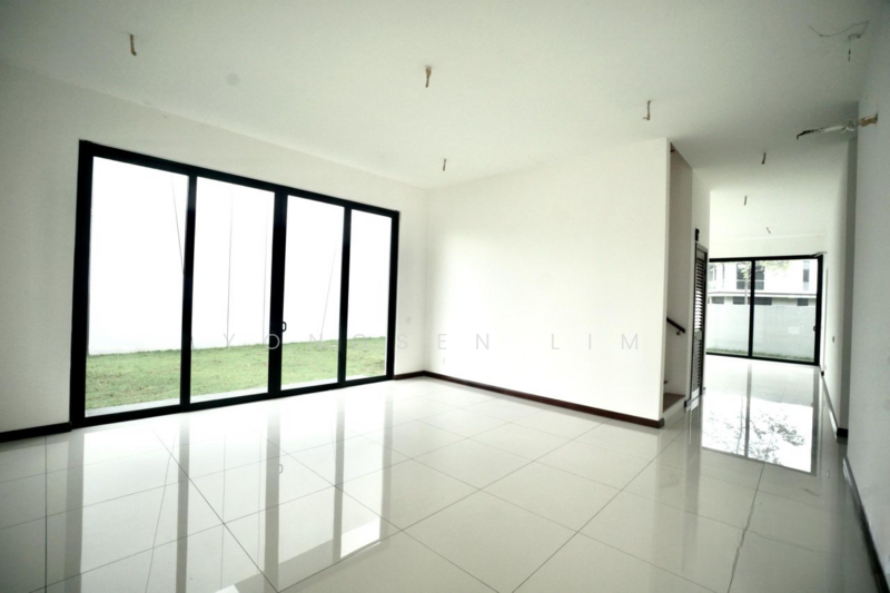 Bungalow for Sale in Eco Sanctuary (Telok Panglima Garang) - Yongsen Lim - Living Room - PropertyGuru.com.my