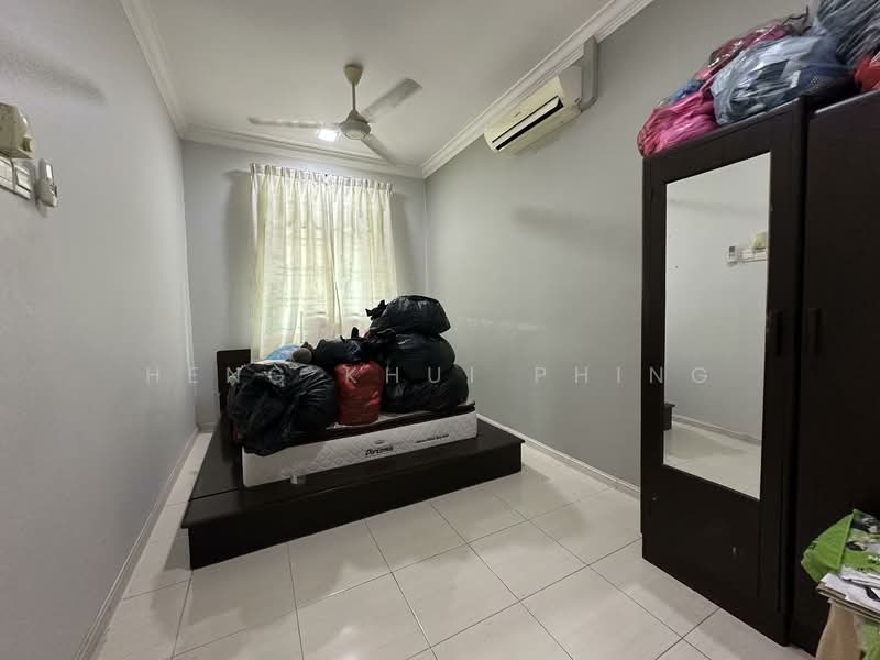 Bungalow for Sale in Krubong (Melaka) - Heng Khui Phing - Bedroom - PropertyGuru.com.my