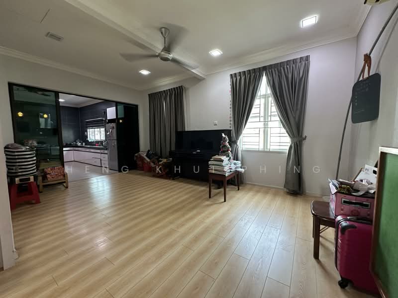 Bungalow for Sale in Krubong (Melaka) - Heng Khui Phing - Living Room - PropertyGuru.com.my