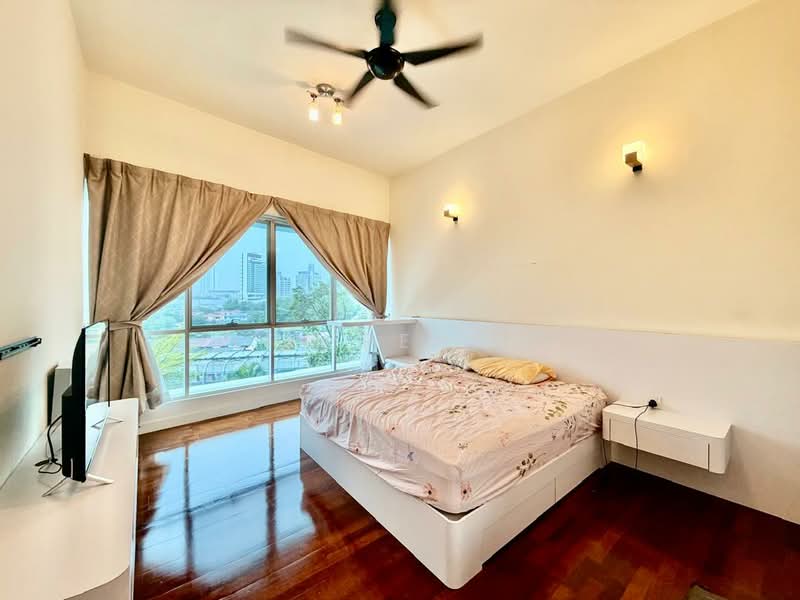 Condominium for Sale at Sinaran TTDI - Yin Peng . - Bedroom - PropertyGuru.com.my