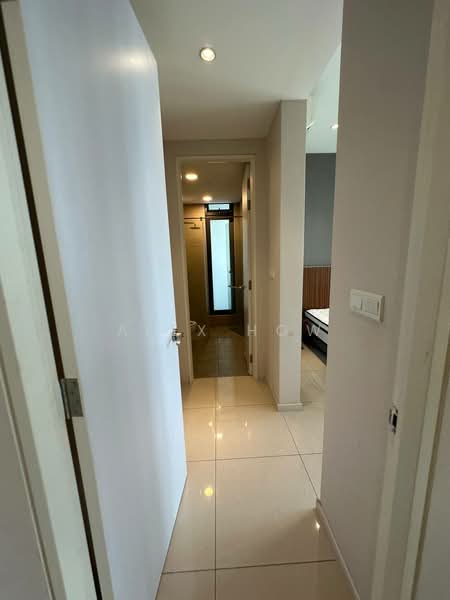 The Elysia Park Residence untuk Untuk Disewa - RM 1,900 /bulan, Mac 2026 - Corridor - PropertyGuru.com.my