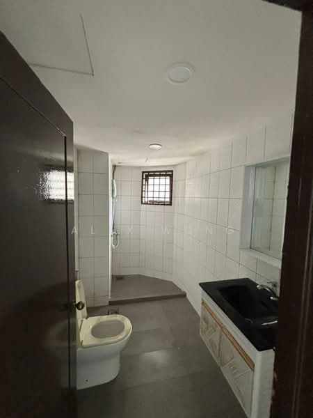 Apartment for Rent at Seri Mutiara Apartment - Alex Wong - Bathroom - PropertyGuru.com.my