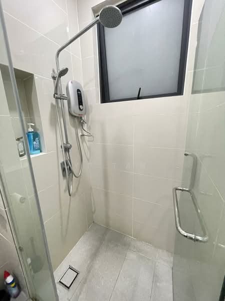 Condominium for Sale at Waltz Residences - YP Tan - Bathroom - PropertyGuru.com.my