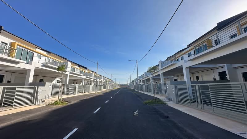 2-storey Terraced House for Sale in Krubong (Melaka) - Mii Ong - Exterior - PropertyGuru.com.my