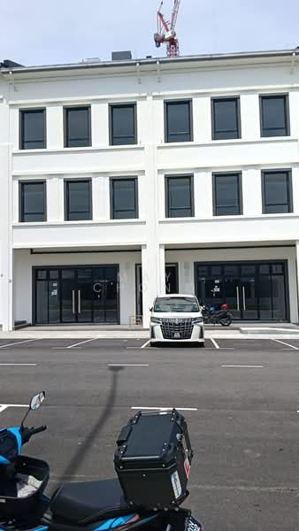 Eco Botanic 3-Storey Shop For Rent untuk Untuk Disewa - RM 36,000 /bulan, Mac 2026 - Exterior - PropertyGuru.com.my
