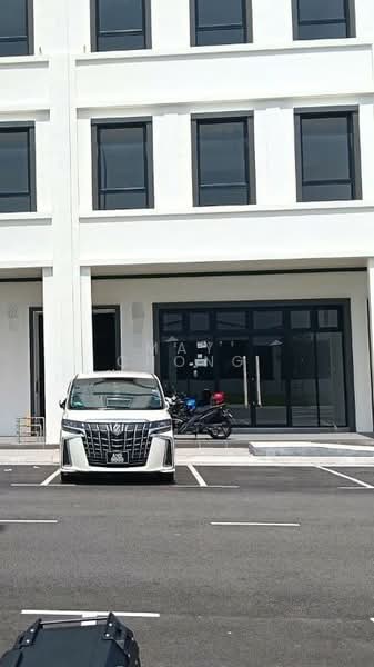 Eco Botanic 3-Storey Shop For Rent untuk Untuk Disewa - RM 36,000 /bulan, Mac 2026 - Exterior - PropertyGuru.com.my
