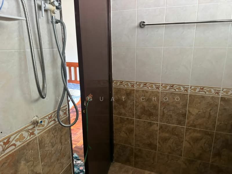 2-storey Terraced House for Sale in Bandar Sungai Long (Selangor) - Ong Guat Choo - Bathroom - PropertyGuru.com.my