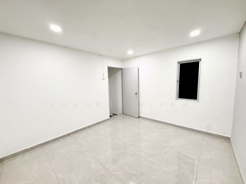 Untuk Dijual - Kampung Lindungan PJS 6