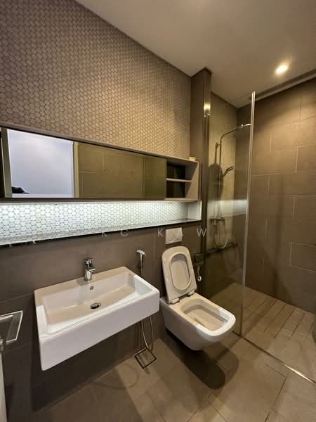 Lucentia Residences untuk Untuk Disewa - RM 5,600 /bulan, Mac 2026 - Bathroom - PropertyGuru.com.my