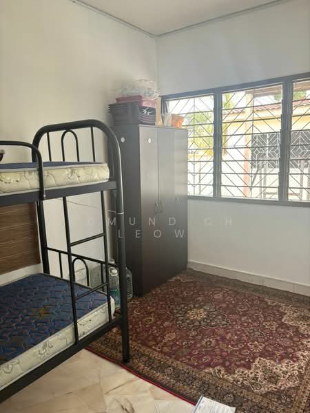 2-storey Terraced House for Rent in Selayang (Selangor) - Edmund CH Leow - Bedroom - PropertyGuru.com.my