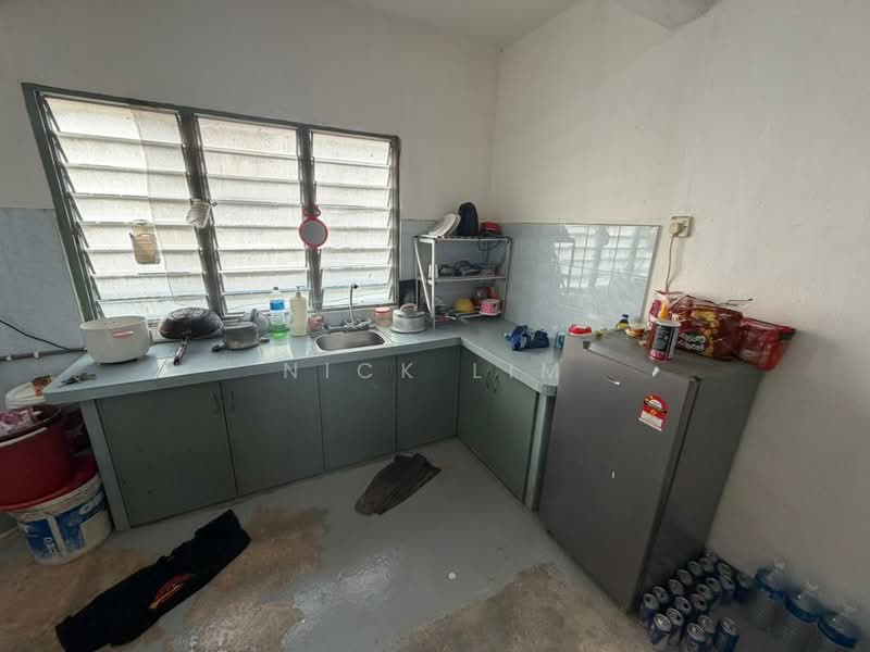 Taman Merak Jaya untuk Untuk Dijual - RM 118,000, Mac 2026 - Kitchen - PropertyGuru.com.my