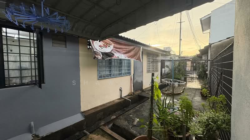 Rumah Teres 1 Tingkat untuk Dijual di Puchong (Selangor) - Shawn Tan - Exterior - PropertyGuru.com.my