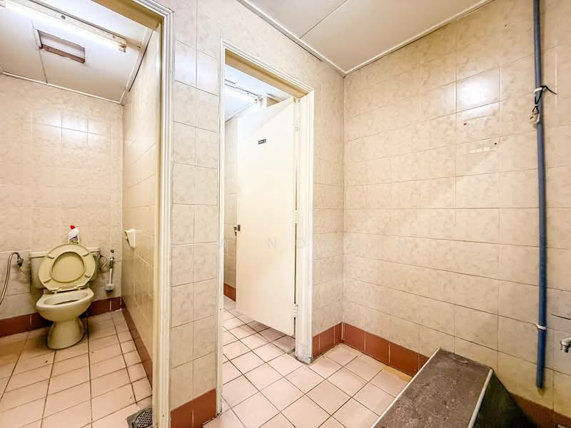 Worldwide Business Centre untuk Untuk Dijual - RM 580,000, Mac 2026 - Bathroom - PropertyGuru.com.my