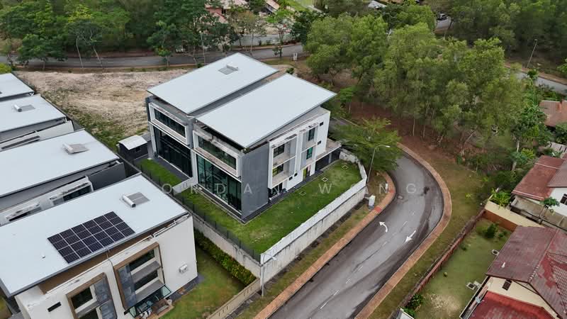 Rumah Berkembar untuk Dijual di Taman Puncak Perdana (Shah Alam) - Gordan Wong - Exterior - PropertyGuru.com.my