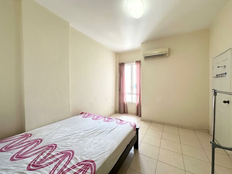 Condominium for Rent at Putra Marine Resort - Vicky Leow - Bedroom - PropertyGuru.com.my