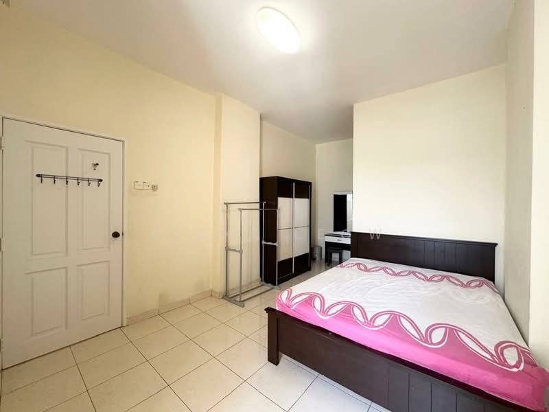 Condominium for Rent at Putra Marine Resort - Vicky Leow - Bedroom - PropertyGuru.com.my