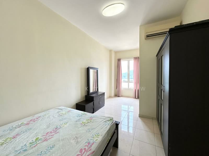 Condominium for Rent at Putra Marine Resort - Vicky Leow - Bedroom - PropertyGuru.com.my