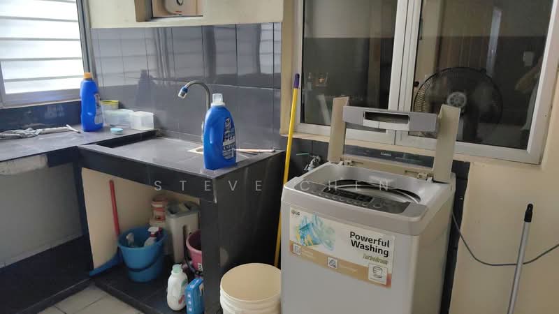 Condominium for Sale at Suriamas - Steve Chen - Kitchen - PropertyGuru.com.my