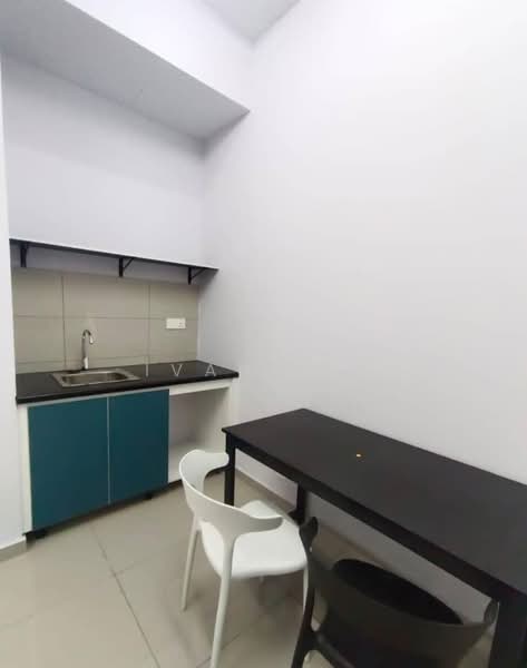 Service Residence for Sale at Midlands City - Ivan Lim - Kitchen - PropertyGuru.com.my