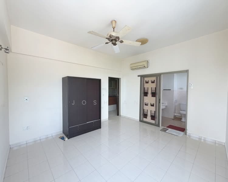 Condominium for Sale at Straits Regency - Josh Ang - Living Room - PropertyGuru.com.my