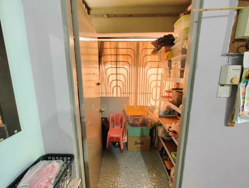 Flat PKNS Seksyen 8 untuk Untuk Dijual - RM 180,000, Mac 2026 - Interior - PropertyGuru.com.my