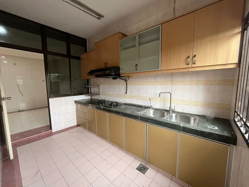 Taman Sungai Besi Indah untuk Untuk Dijual - RM 746,000, Mac 2026 - Kitchen - PropertyGuru.com.my