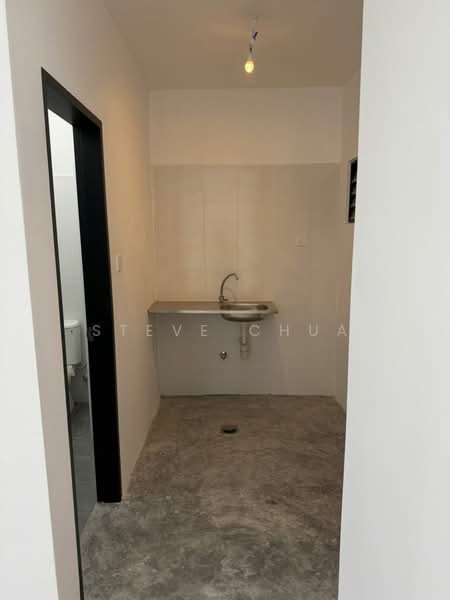 Semi-D Factory for Rent in Eco Business Park V (Puncak Alam) - Steve Chua - Bathroom - PropertyGuru.com.my