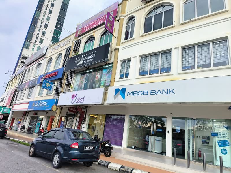 Shop for Sale in Bangi (Selangor) - Natalie Loke - Exterior - PropertyGuru.com.my
