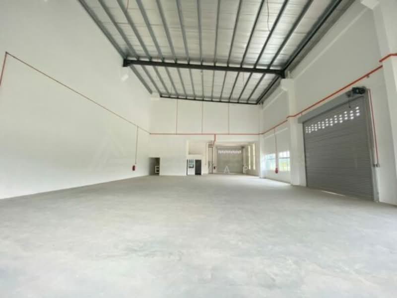 Semi-D Factory for Rent in Puchong (Selangor) - Ken Yap - Interior - PropertyGuru.com.my
