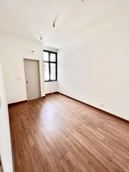 Terraced House for Sale in Labu (Negeri Sembilan) - Baxter Lim - PropertyGuru.com.my