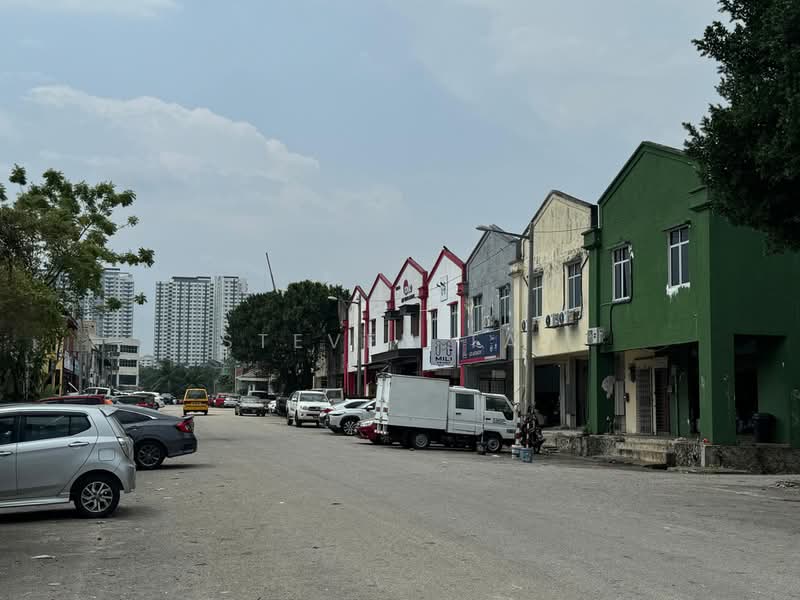 Factory for Rent in Taman Kajang Utama (Kajang) - Steven Tay - Exterior - PropertyGuru.com.my